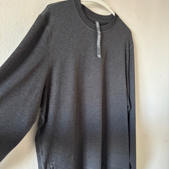 Vuori Men's Ponto Performance Crew Long Sleeve Shirt Color: Charcoal Heather XL - Picture 5 of 15